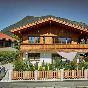 Apartment Eckbauer, Garmisch-Partenkirchen